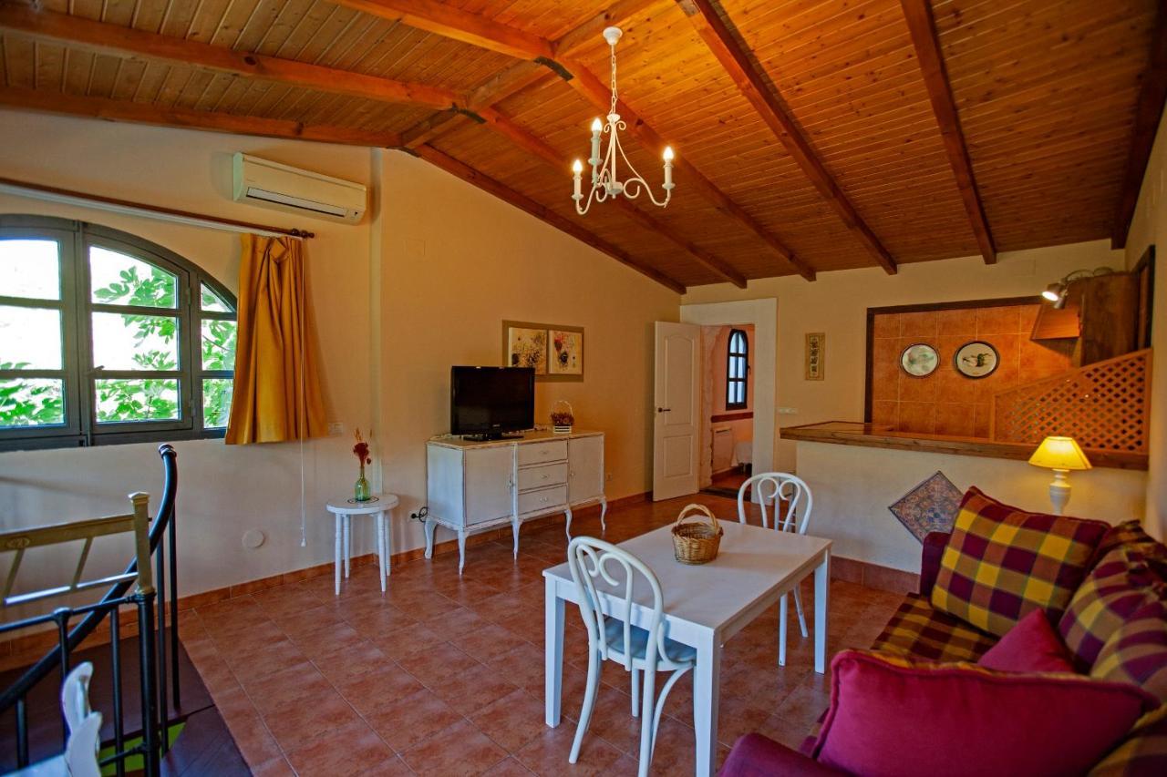 Posada Real Quinta De La Concepcion Hinojosa de Duero Kültér fotó